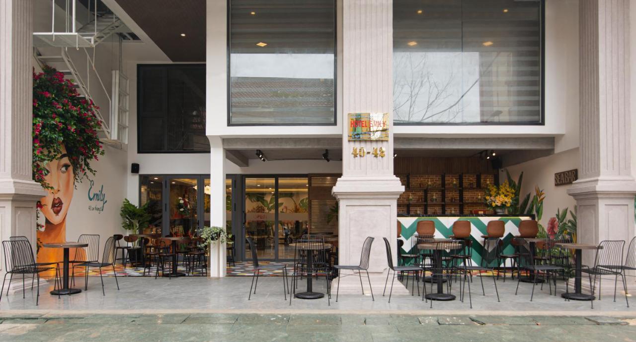 Emily Hotel & Apartment Da Nang Exterior photo