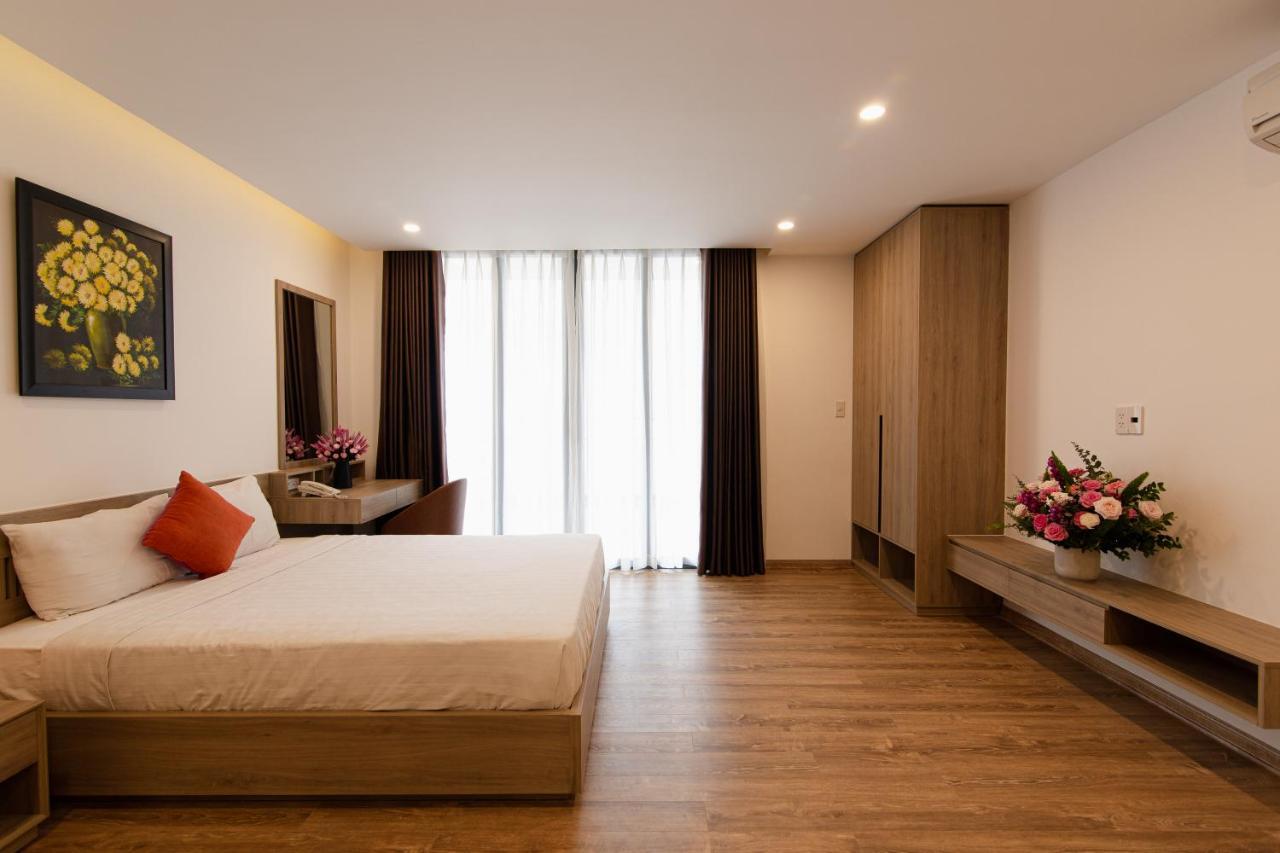 Emily Hotel & Apartment Da Nang Exterior photo
