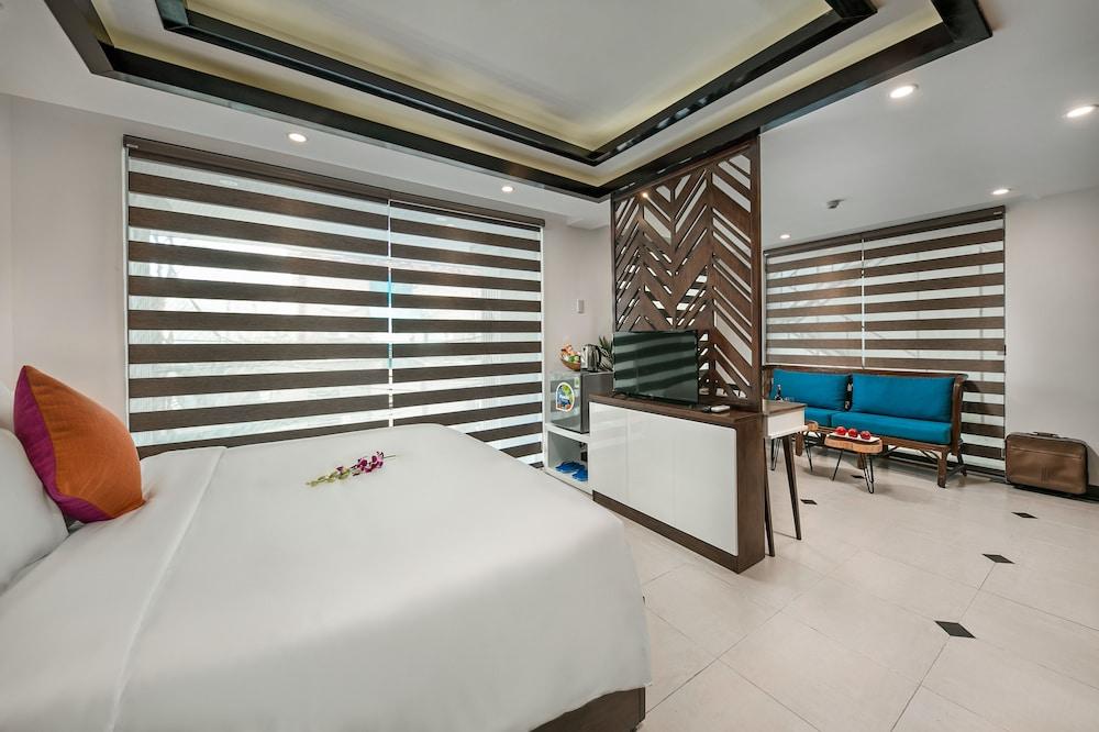 Emily Hotel & Apartment Da Nang Exterior photo