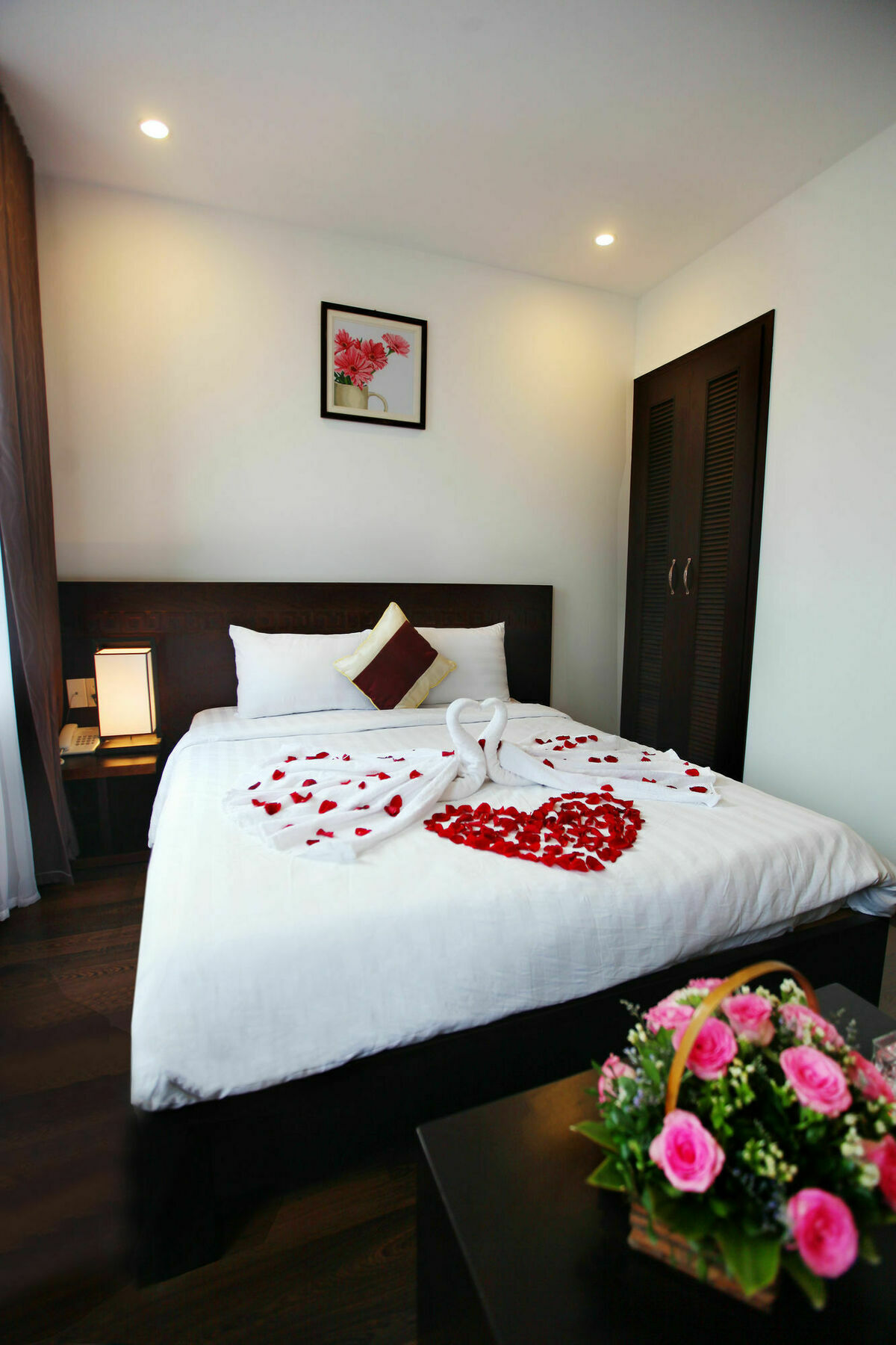 Emily Hotel & Apartment Da Nang Exterior photo