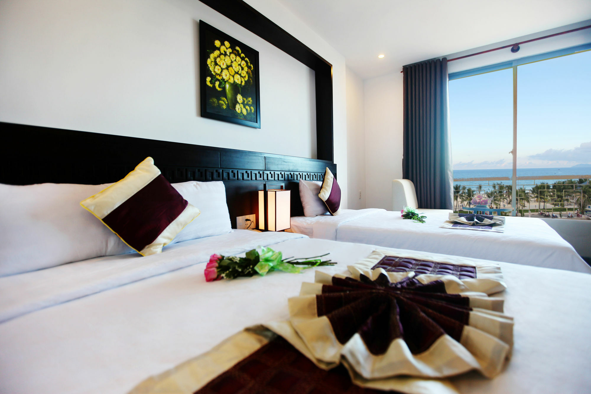 Emily Hotel & Apartment Da Nang Exterior photo